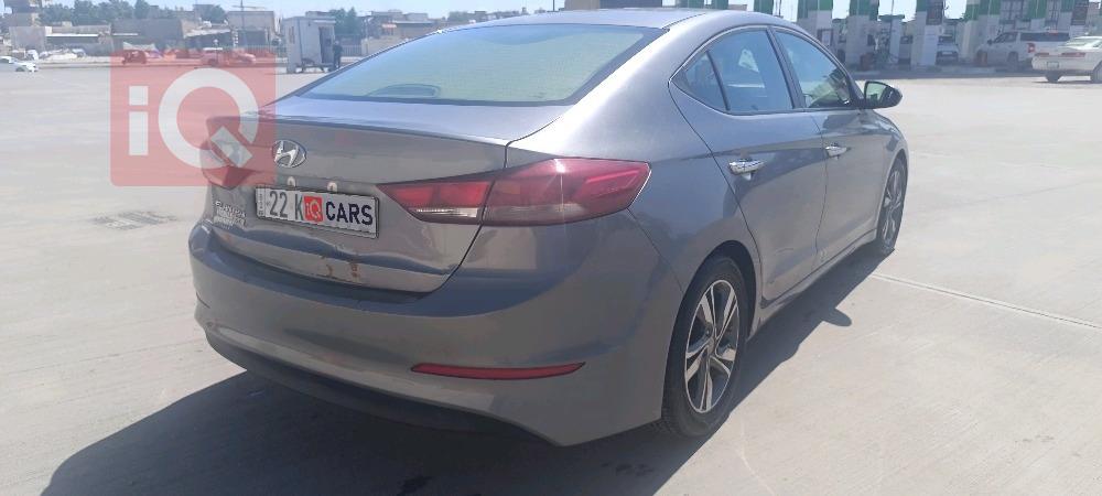 هيونداي النترا